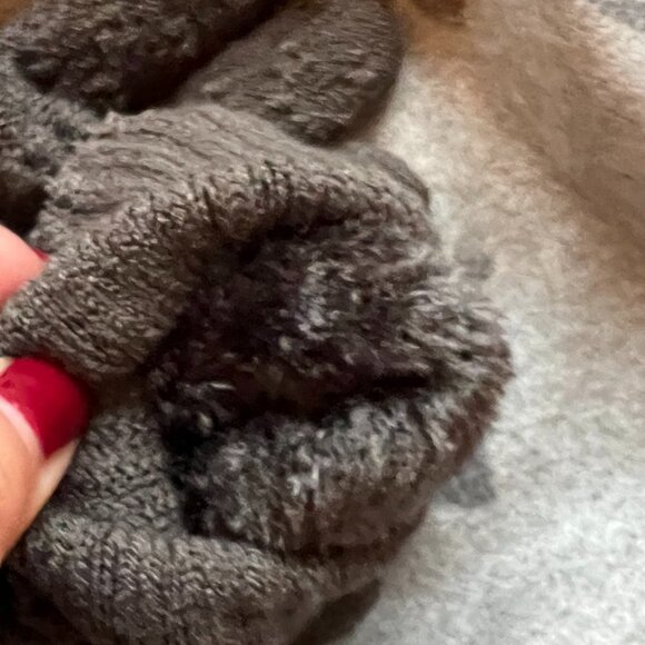 Women’s Winter Warm Gloves Fleece W/ Button Details in Gray - Picture 6 of 7